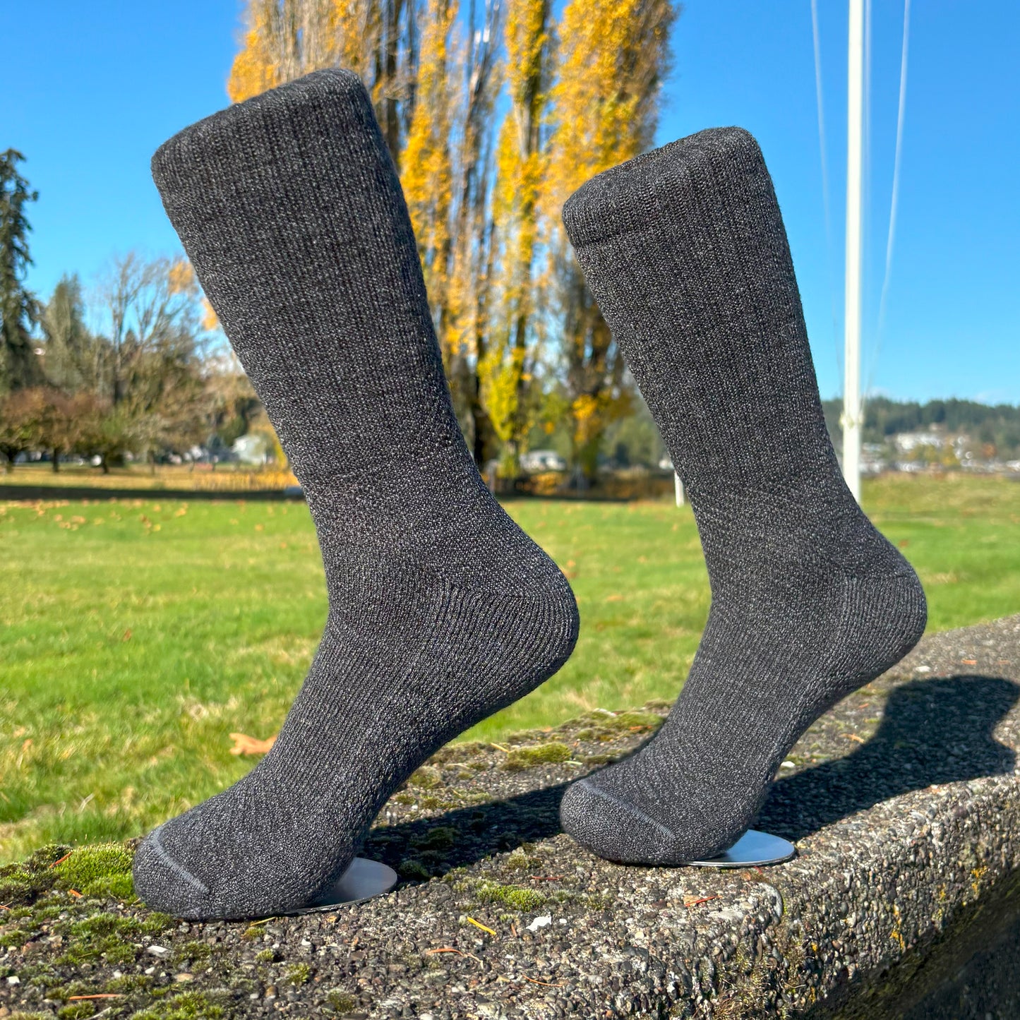 Baby Alpaca Hiking Socks – Crew – Charcoal Grey